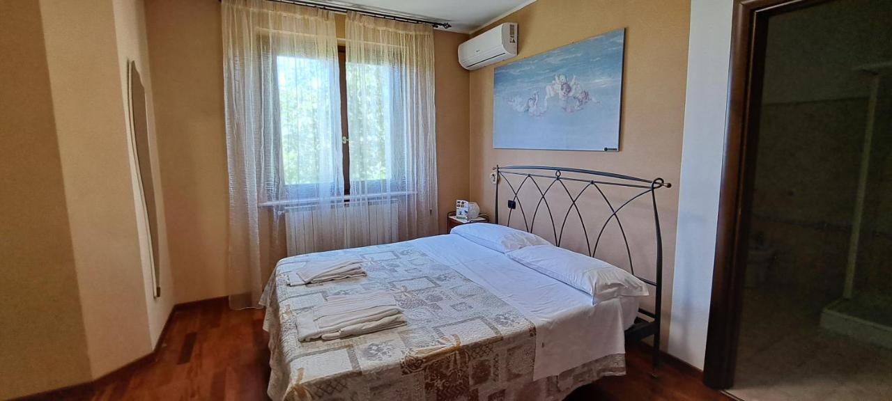 B & B Le Tre Rose Tollo 외부 사진