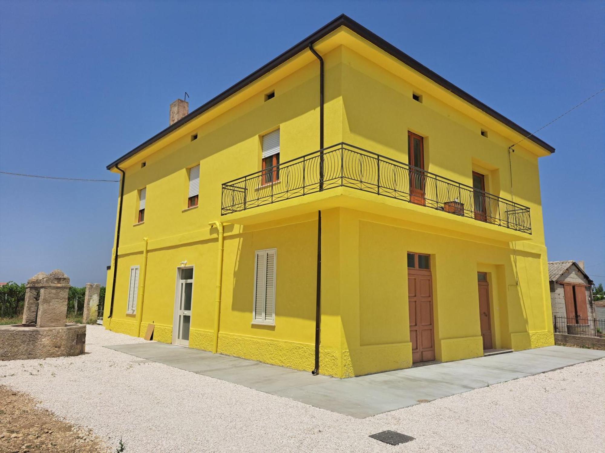 B & B Le Tre Rose Tollo 외부 사진