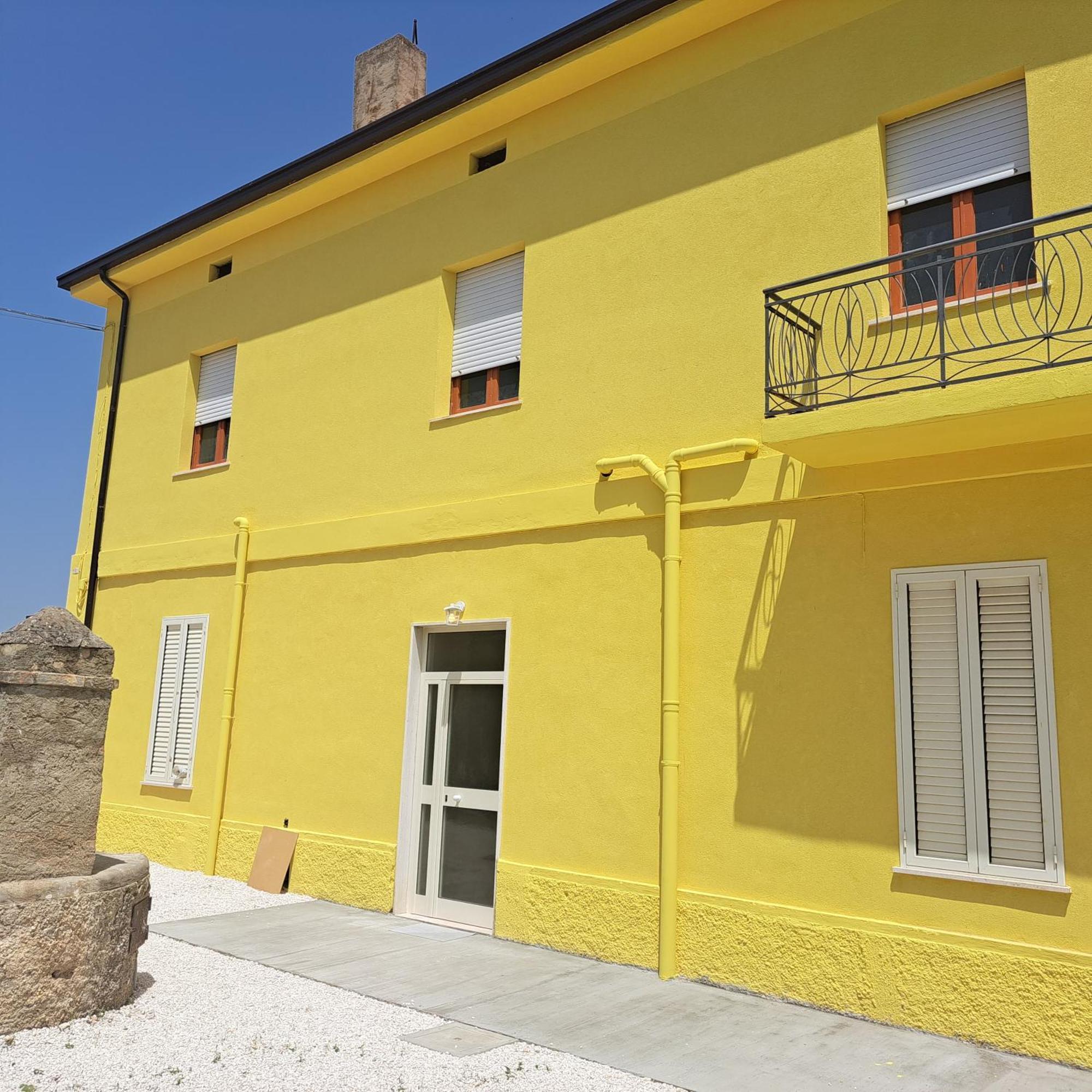 B & B Le Tre Rose Tollo 외부 사진